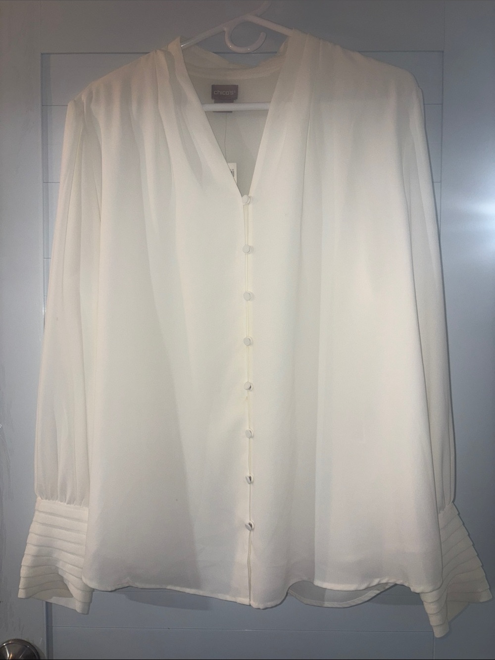 Chico's Ivory Button-Front Pleated Cuff Blouse